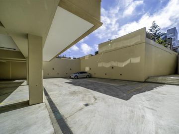Departamento en venta - 3 Dormitorios 4 Baños - Cochera - 158.1mts2 - Caballito
