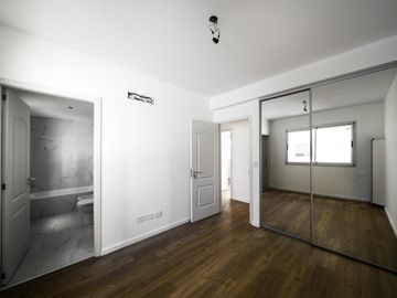 Departamento en venta - 3 Dormitorios 4 Baños - Cochera - 158.1mts2 - Caballito