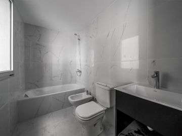 Departamento en venta - 3 Dormitorios 4 Baños - Cochera - 158.1mts2 - Caballito