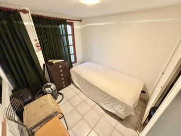 Impecable casa de 5 ambientes en venta con cochera y parrilla en el Club Nautico Escobar