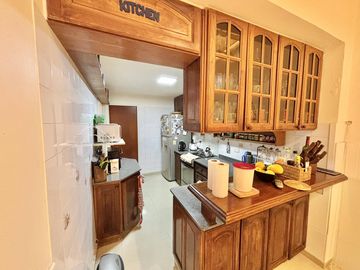 Impecable casa de 5 ambientes en venta con cochera y parrilla en el Club Nautico Escobar