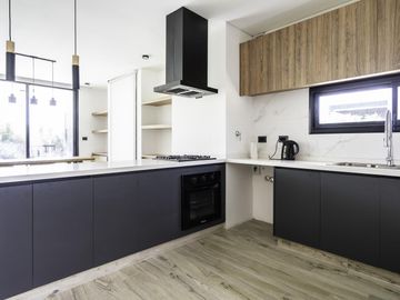 VENTA, CASA, PUERTOS, BARRIO ARAUCARIAS, LOTE AL 100, 4 AMBIENTES