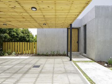 VENTA, CASA, PUERTOS, BARRIO ARAUCARIAS, LOTE AL 100, 4 AMBIENTES