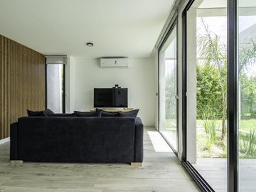VENTA, CASA, PUERTOS, BARRIO ARAUCARIAS, LOTE AL 100, 4 AMBIENTES