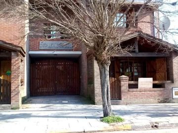Departamento en venta - 3 Dormitorios 2 Baños - Cochera - 90Mts2 - San Clemente del Tuyú