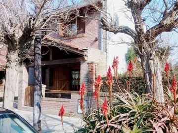 Departamento en venta - 3 Dormitorios 2 Baños - Cochera - 90Mts2 - San Clemente del Tuyú