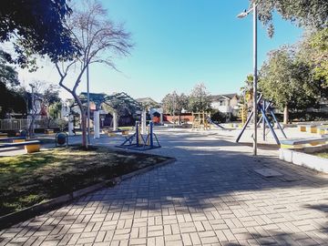 Comoda Casa, San Bernardo 3 Dormitorios en Condominio Urbano