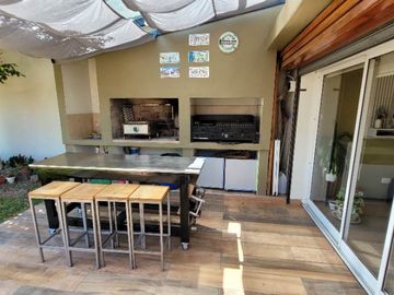 Casa en venta en Moron Sur
