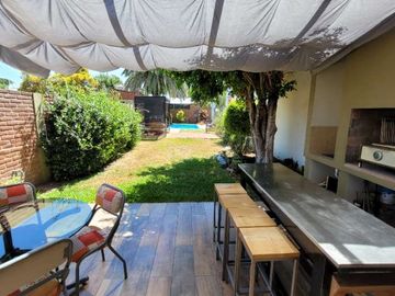 Casa en venta en Moron Sur