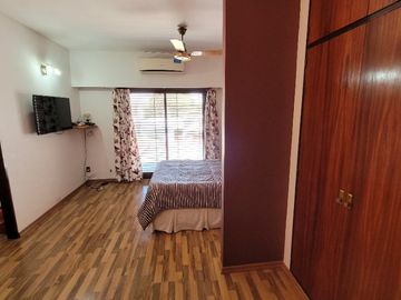 Casa en venta en Moron Sur