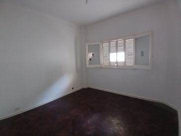 Departamento Tipo Casa en venta en Lanus Oeste