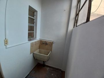 Departamento Tipo Casa en venta en Lanus Oeste