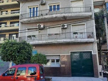 Departamento Tipo Casa en venta en Lanus Oeste