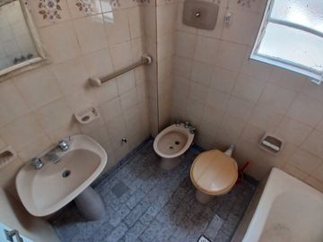 Departamento Tipo Casa en venta en Lanus Oeste