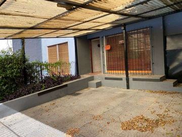 Casa en venta en Parque Quirno