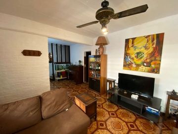 Casa en venta en Parque Quirno
