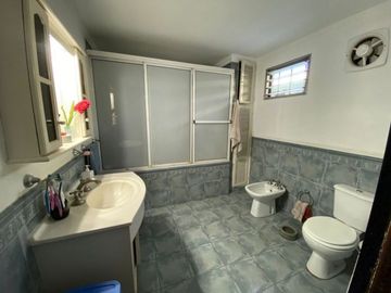 Casa en venta en Parque Quirno