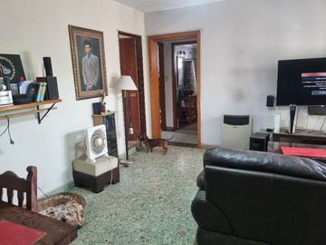 Casa PH en venta en Parque Johnston