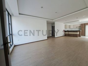 Departamento por estrenar con patio Sector La Florida