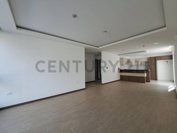 Departamento por estrenar con patio Sector La Florida
