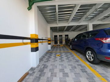 Departamento por estrenar con patio Sector La Florida
