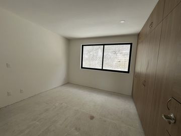 Casa nueva en venta Moncayo Zona Esmeralda