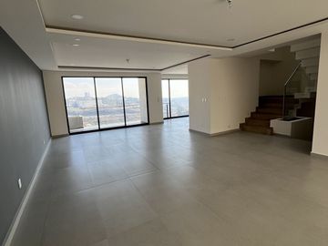 Casa nueva en venta Moncayo Zona Esmeralda