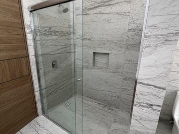 Casa nueva en venta Moncayo Zona Esmeralda