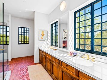 Casa Estilo Hacienda en Venta en San Miguel de Allende – A 10 minutos del Centro