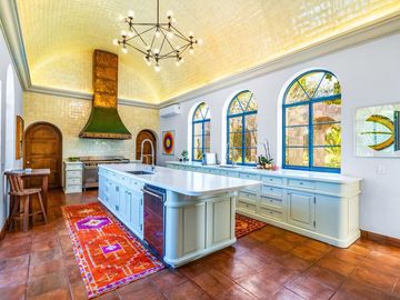 Casa Estilo Hacienda en Venta en San Miguel de Allende – A 10 minutos del Centro