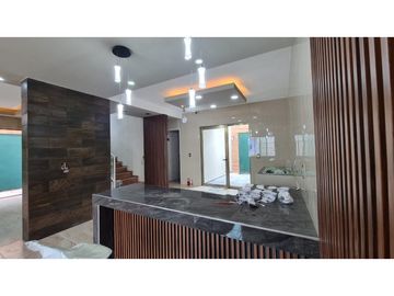 BELLA CASA MODERNA EN PREVENTA EN LIB. NORTE