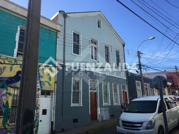 Casa en Venta en Urriola / Almitante Montt