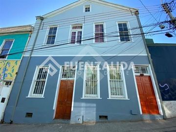 Local Comercial en Venta en Urriola / Almitante Montt