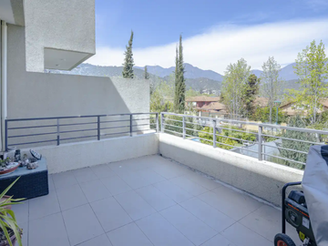 Casa en Venta en Cerca de la laguna de Lo Barnechea