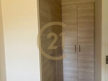 Departamento cercano a la costanera