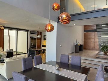 Casa en Venta en privada residencial Parque Natura en Mérida Yucatán.