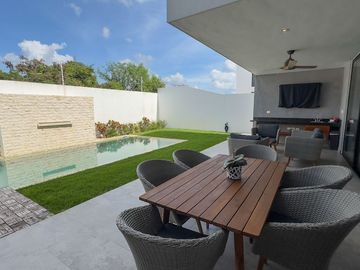 Casa en Venta en privada residencial Parque Natura en Mérida Yucatán.