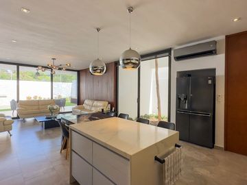 Casa en Venta en privada residencial Parque Natura en Mérida Yucatán.