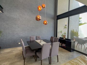 Casa en Venta en privada residencial Parque Natura en Mérida Yucatán.