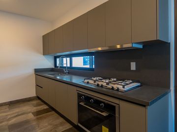 Casa en Venta de 4 Recamaras con sistema inteligente en Priv. Tamara en Mérida