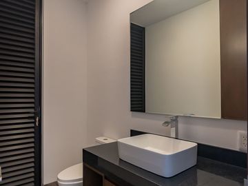Casa en Venta de 4 Recamaras con sistema inteligente en Priv. Tamara en Mérida