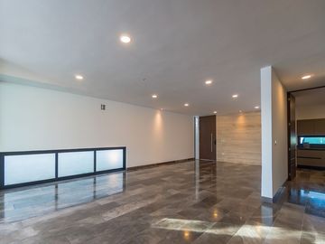 Casa en Venta de 4 Recamaras con sistema inteligente en Priv. Tamara en Mérida