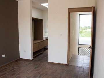 Casa en Venta en Privada. Zentura en Cholul Yucatán.