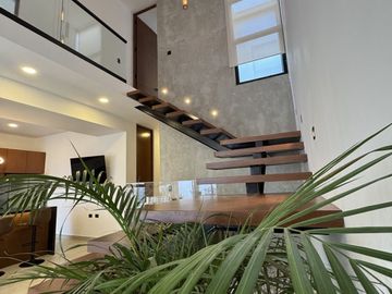Casa en Venta en exclusiva privada en zona Yucatán Country Club.