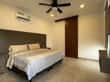 Casa en Venta en exclusiva privada en zona Yucatán Country Club.
