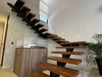 Casa en Venta en exclusiva privada en zona Yucatán Country Club.