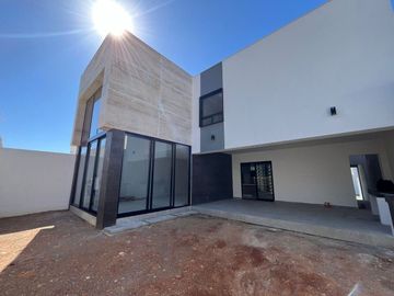 Casa en Venta en Santiago
