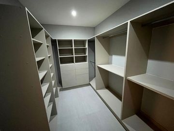 Casa en Venta en Santiago