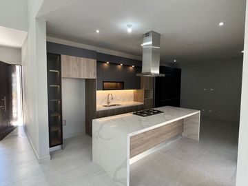 Casa en Venta en Santiago