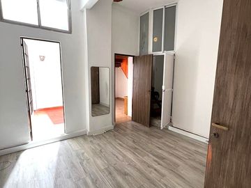 Depto.tipo casa de 4 ambientes en Venta en Palermo